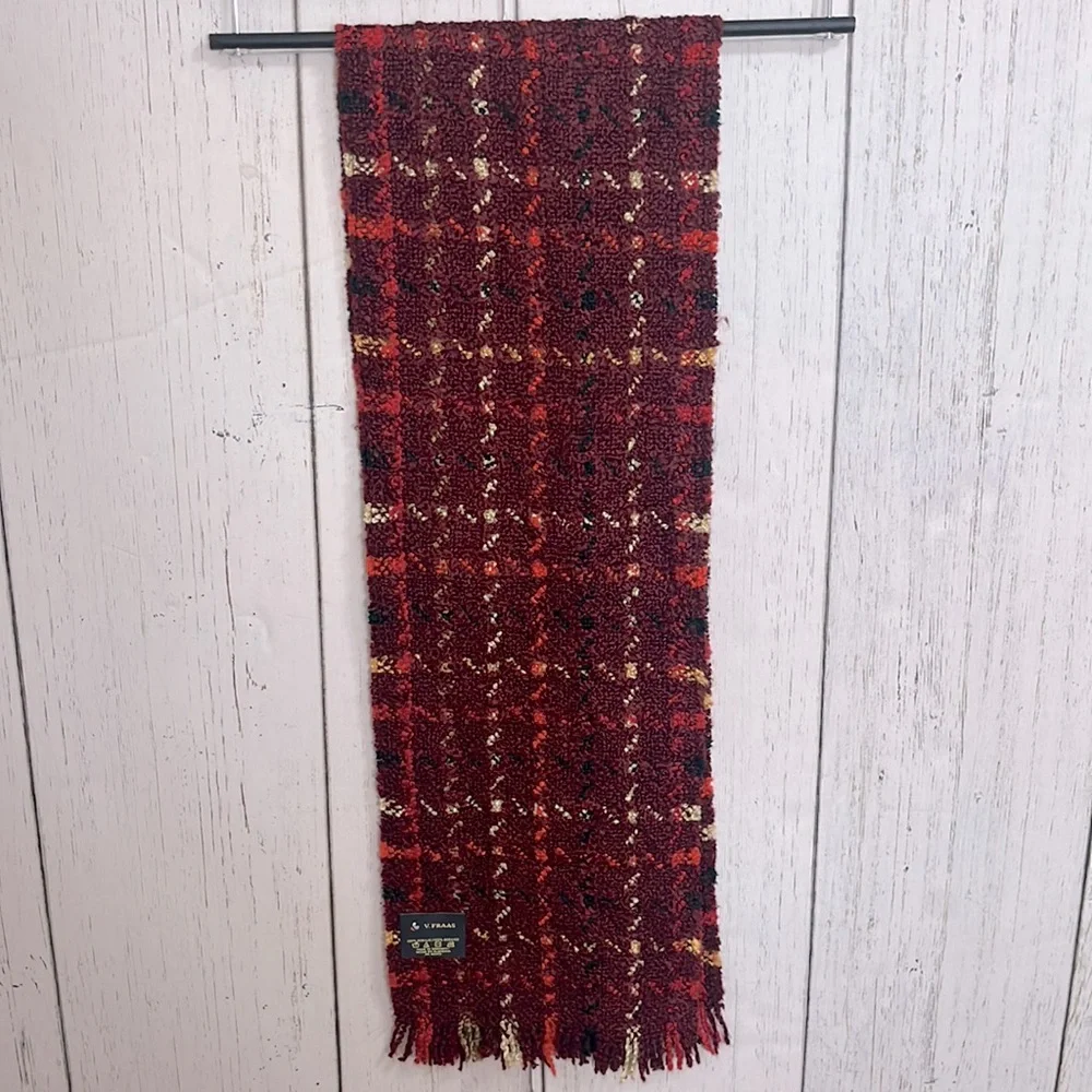 V. FRAAS fraas scarf